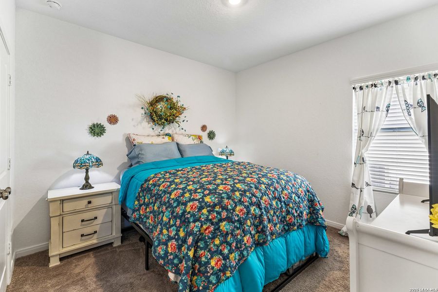 Furnished interior view inside a new home in Navarro Ranch, Seguin (Image 9).
