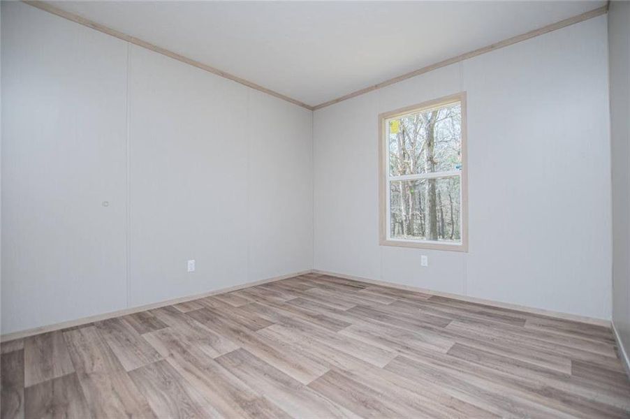 Spacious, unfurnished interior of a new home in , Waco (Image 43).
