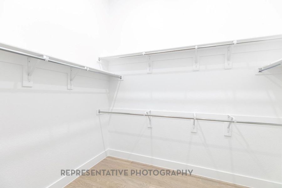 Spacious, unfurnished interior of a new home in Riceland: 50ft. lots, Mont Belvieu (Image 18).