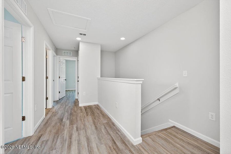 Spacious, unfurnished interior of a new home in , Jacksonville (Image 20).