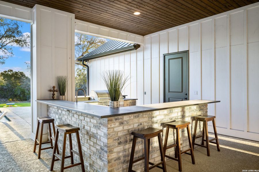 Exterior details and patio area of a home in , Bulverde (Image 26).