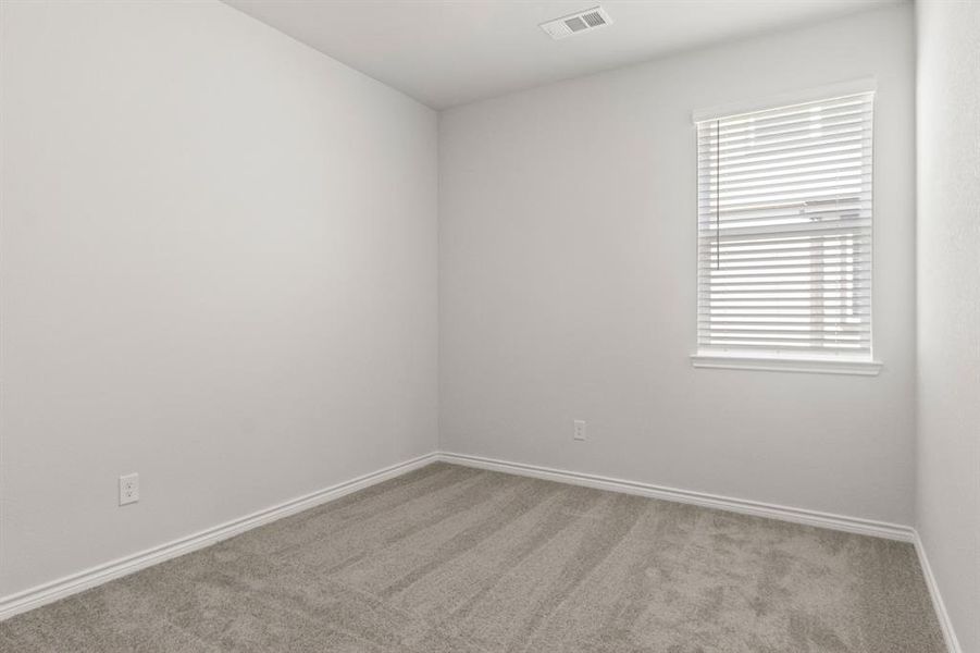 Spacious, unfurnished interior of a new home in Retreat at Fossil Creek, Fort Worth (Image 12). Spacious, unfurnished interior of a new home in Retreat at Fossil Creek, Fort Worth (Image 12).