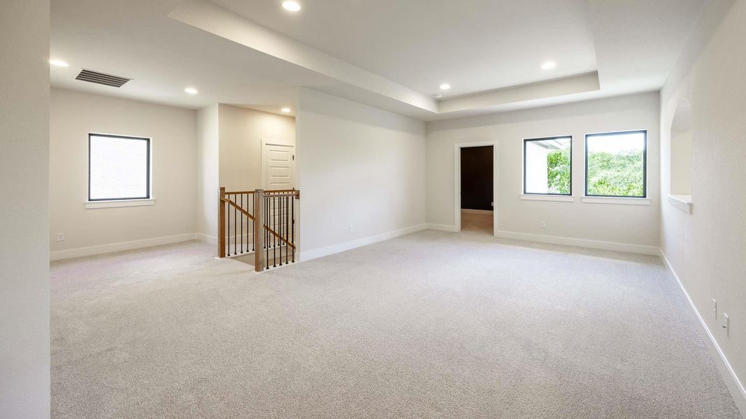 Spacious, unfurnished interior of a new home in Palmera Ridge, Leander (Image 8). Spacious, unfurnished interior of a new home in Palmera Ridge, Leander (Image 8).