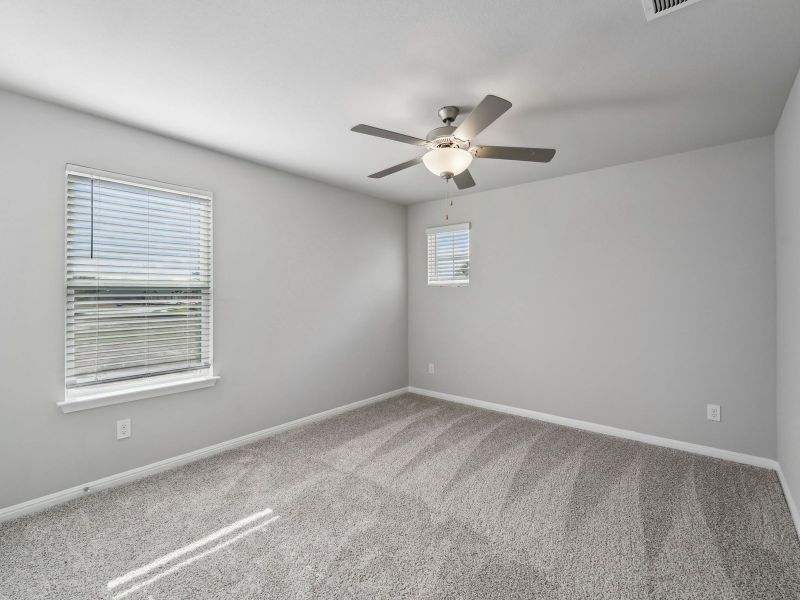 Spacious, unfurnished interior of a new home in Riverbend at Double Eagle - Boulevard Collection, Cedar Creek (Image 11).