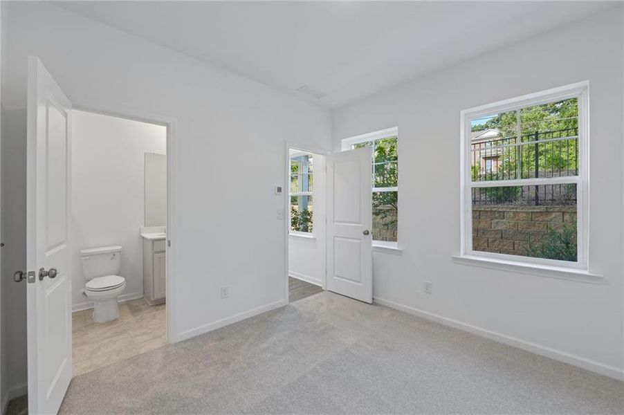 Spacious, unfurnished interior of a new home in Chandler Run, Tucker (Image 33).