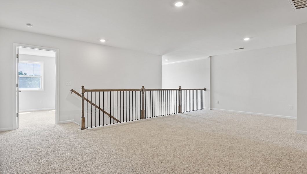 Spacious, unfurnished interior of a new home in Pleasant Grove, Weaverville (Image 21).
