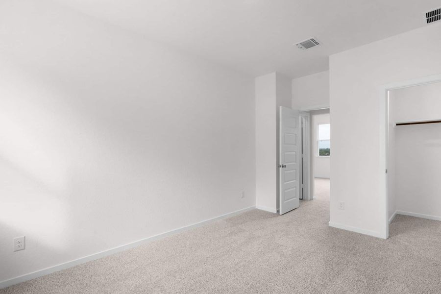 Spacious, unfurnished interior of a new home in Nolina, Georgetown (Image 13).