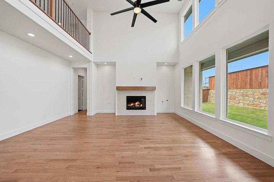 Spacious, unfurnished interior of a new home in Custer Ridge Estates, Allen (Image 21). Spacious, unfurnished interior of a new home in Custer Ridge Estates, Allen (Image 21).