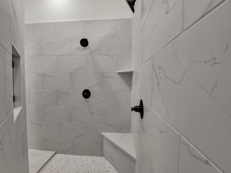 Close-up of interior finishes inside a home in , Weatherford (Image 15).