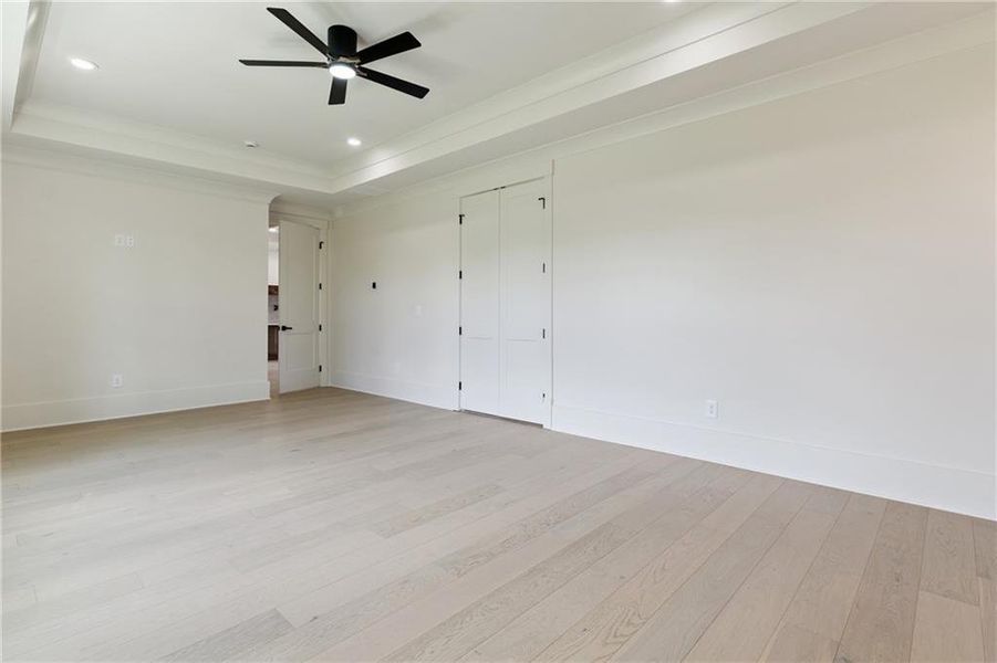 Spacious, unfurnished interior of a new home in , Jefferson (Image 72).