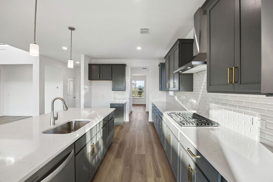 Representative furnished interior of a home built from the Oglesby by Pulte Homes in Corley Farms, Boerne (Image 9).