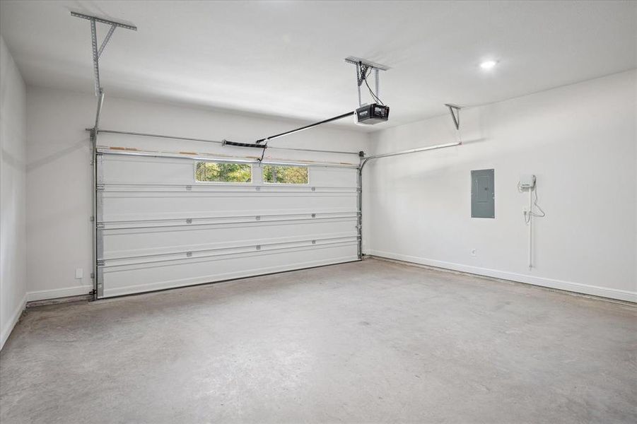 Spacious, unfurnished interior of a new home in , Trinidad (Image 32).