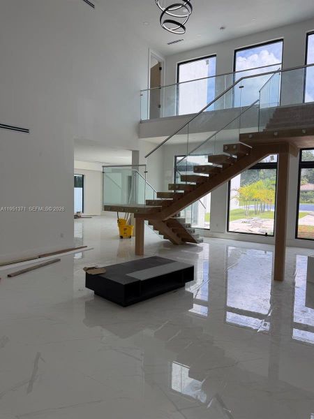 Image 47 of a home in .