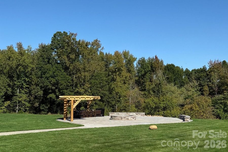 Community amenities in Cedar Meadows, Monroe (Image 19).