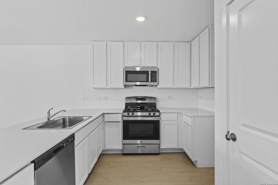 Furnished interior view inside a new home in Spring Grove, St. Hedwig (Image 11).