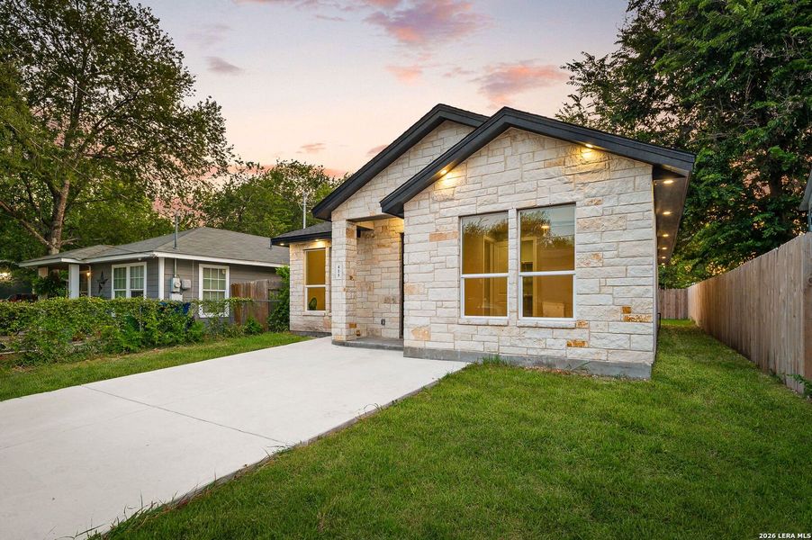 Exterior details and patio area of a home in , San Antonio (Image 22). Exterior details and patio area of a home in , San Antonio (Image 22).