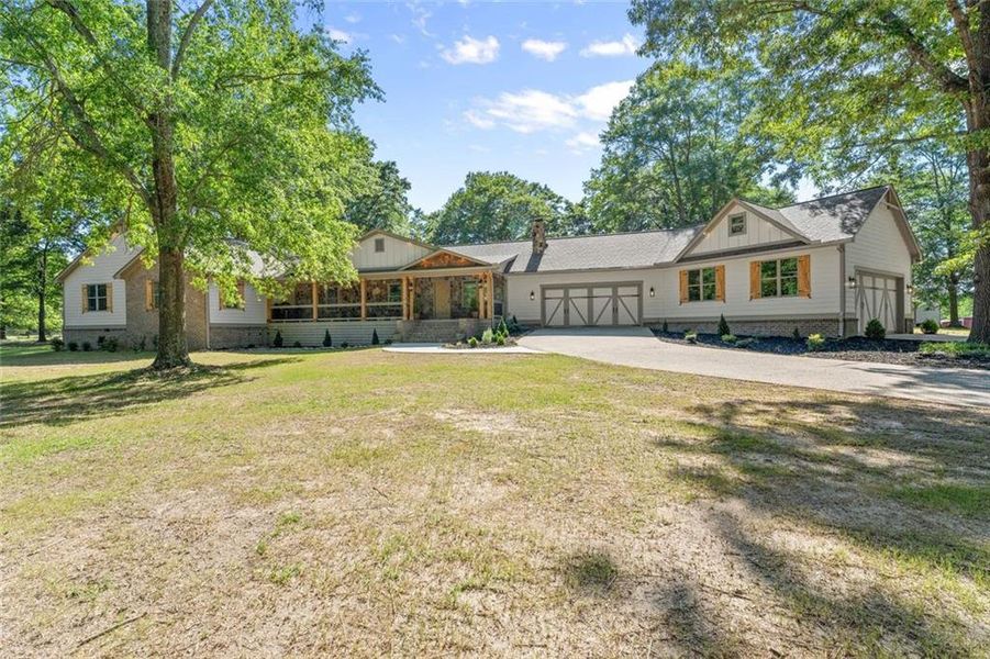 Image 82 of a home in .