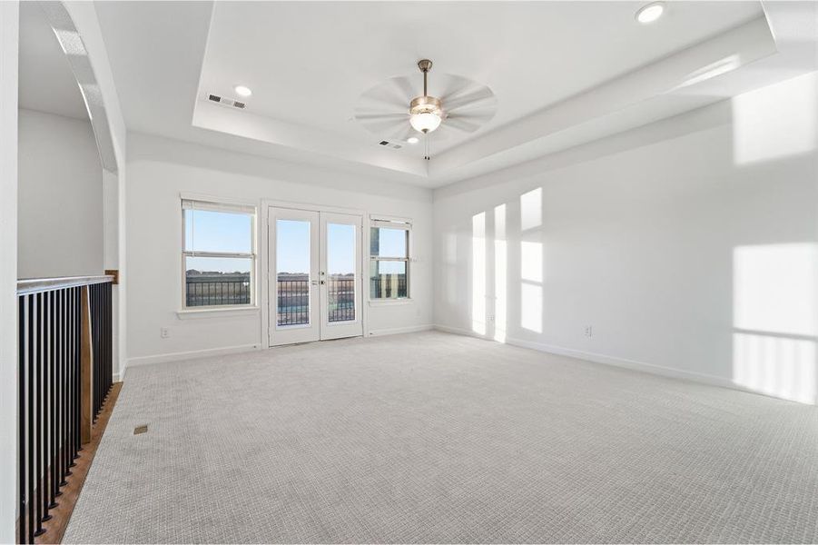 Spacious, unfurnished interior of a new home in Green Meadows, Celina (Image 19).