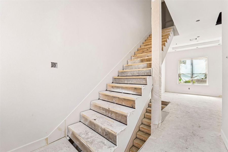 In-progress construction of a new home in , Houston, TX (Image 33).