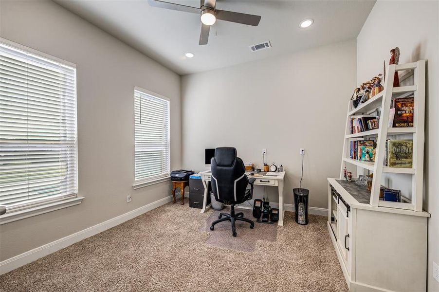 Furnished interior view inside a new home in , Bridgeport (Image 16).