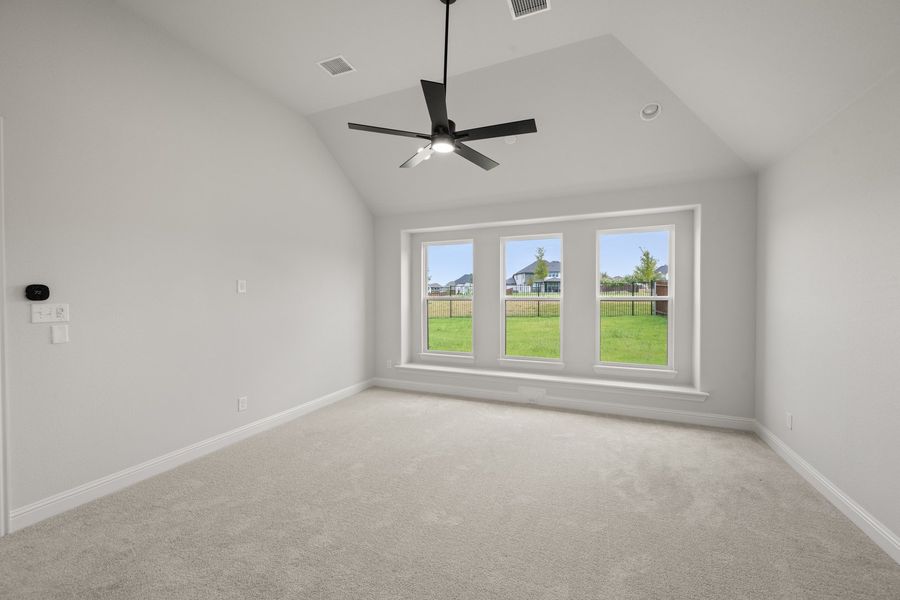 Spacious, unfurnished interior of a new home in Hayes Crossing, Midlothian (Image 16).