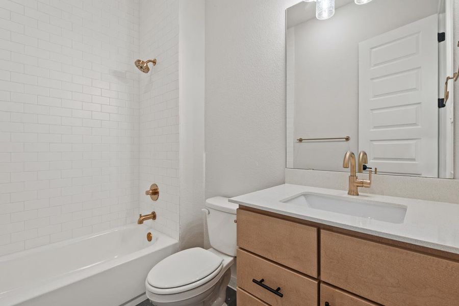 Furnished interior view inside a new home in Arbor Collection At Park Central, Georgetown (Image 11). Furnished interior view inside a new home in Arbor Collection At Park Central, Georgetown (Image 11).