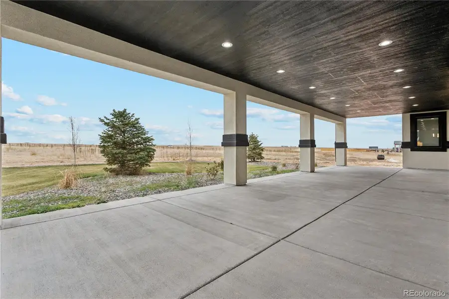 Exterior details and patio area of a home in , Hudson (Image 3).