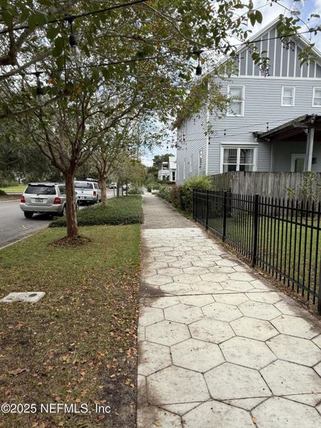 Image 52 of a home in .