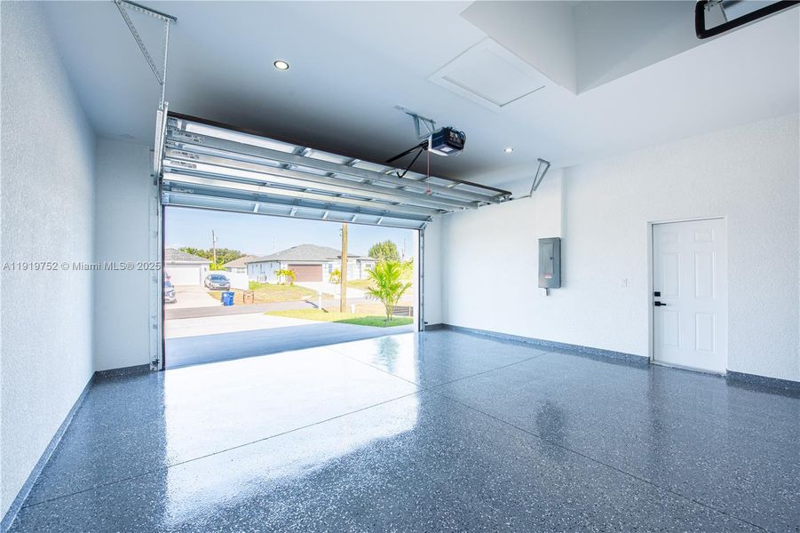 Spacious, unfurnished interior of a new home in , Lehigh Acres (Image 21). Spacious, unfurnished interior of a new home in , Lehigh Acres (Image 21).