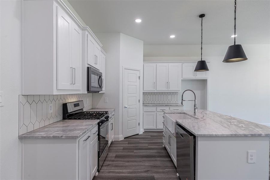 Furnished interior view inside a new home in , Fort Worth (Image 9).