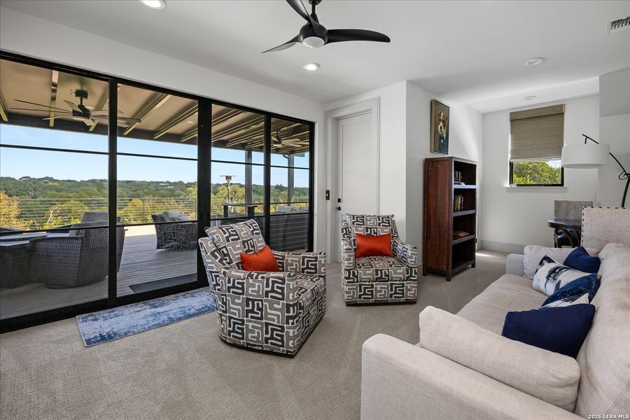 Furnished interior view inside a new home in , Fair Oaks Ranch (Image 9).