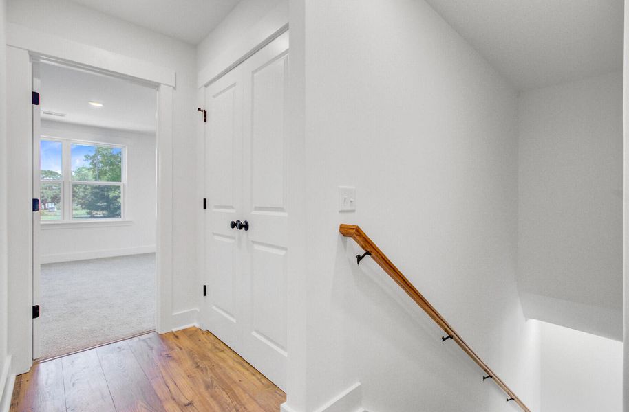 Spacious, unfurnished interior of a new home in , Charleston (Image 31).