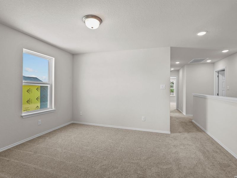 Spacious, unfurnished interior of a new home in Meadows at Oak Creek, San Antonio (Image 22).
