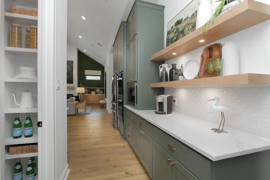 Presley III Kitchen Presley III Kitchen