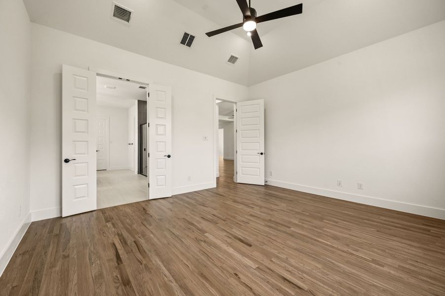 Spacious, unfurnished interior of a new home in Parks of Aledo, Aledo (Image 35).