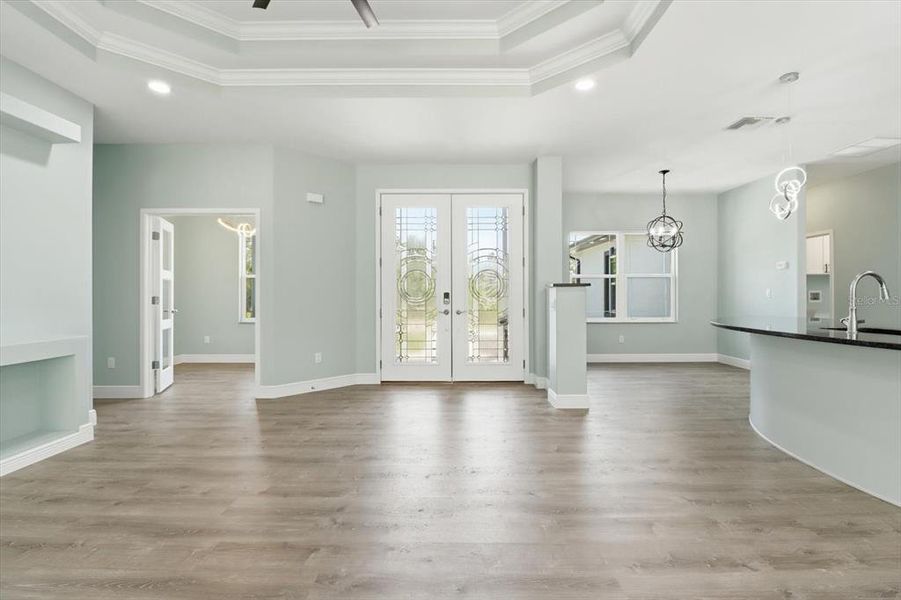 Spacious, unfurnished interior of a new home in , Beverly Hills (Image 23).