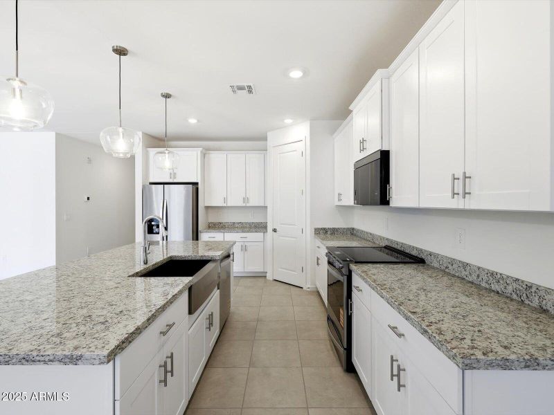 21-fbf27423-6e4f-4799-bff1-2fa8a05a345a