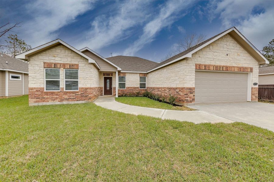 Charming brick facade adds timeless appeal and durability, enhancing the home's curb appeal and overall character. Charming brick facade adds timeless appeal and durability, enhancing the home's curb appeal and overall character.