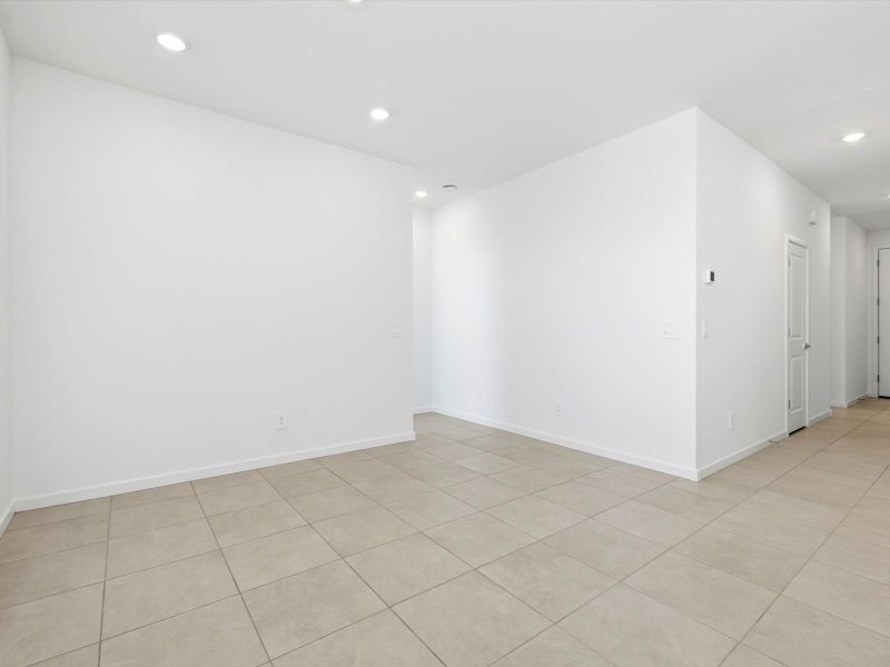 Spacious, unfurnished interior of a new home in Paloma Creek - Estate Series, Surprise (Image 14). Spacious, unfurnished interior of a new home in Paloma Creek - Estate Series, Surprise (Image 14).