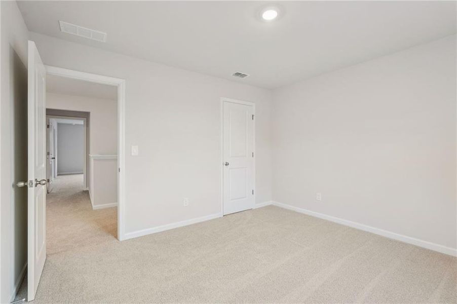 Spacious, unfurnished interior of a new home in Harmony Manor, Fairburn (Image 51).