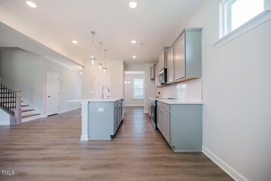 Image 108 of a home in Tobacco Road. Image 108 of a home in Tobacco Road.