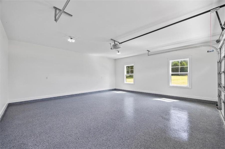 Spacious, unfurnished interior of a new home in , Monroe (Image 46).