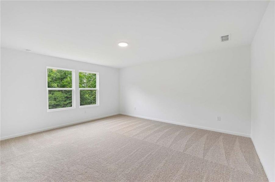 Spacious, unfurnished interior of a new home in The Pointe at Heron Bay, Locust Grove (Image 22). Spacious, unfurnished interior of a new home in The Pointe at Heron Bay, Locust Grove (Image 22).