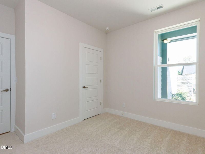 021-1280x960-bedroom 021-1280x960-bedroom