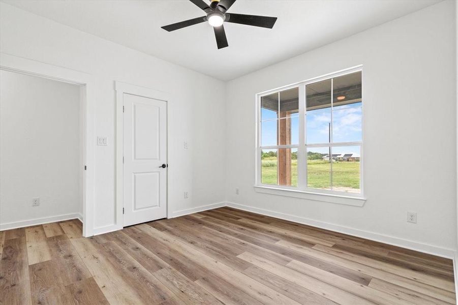 Spacious, unfurnished interior of a new home in , Emory (Image 17).