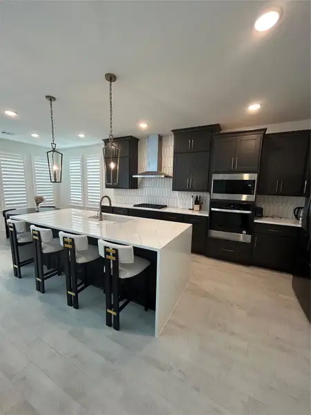 Furnished interior view inside a new home in Fulshear Lakes - 60', Fulshear (Image 12). Furnished interior view inside a new home in Fulshear Lakes - 60', Fulshear (Image 12).