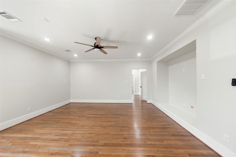 Spacious, unfurnished interior of a new home in , Houston (Image 27). Spacious, unfurnished interior of a new home in , Houston (Image 27).