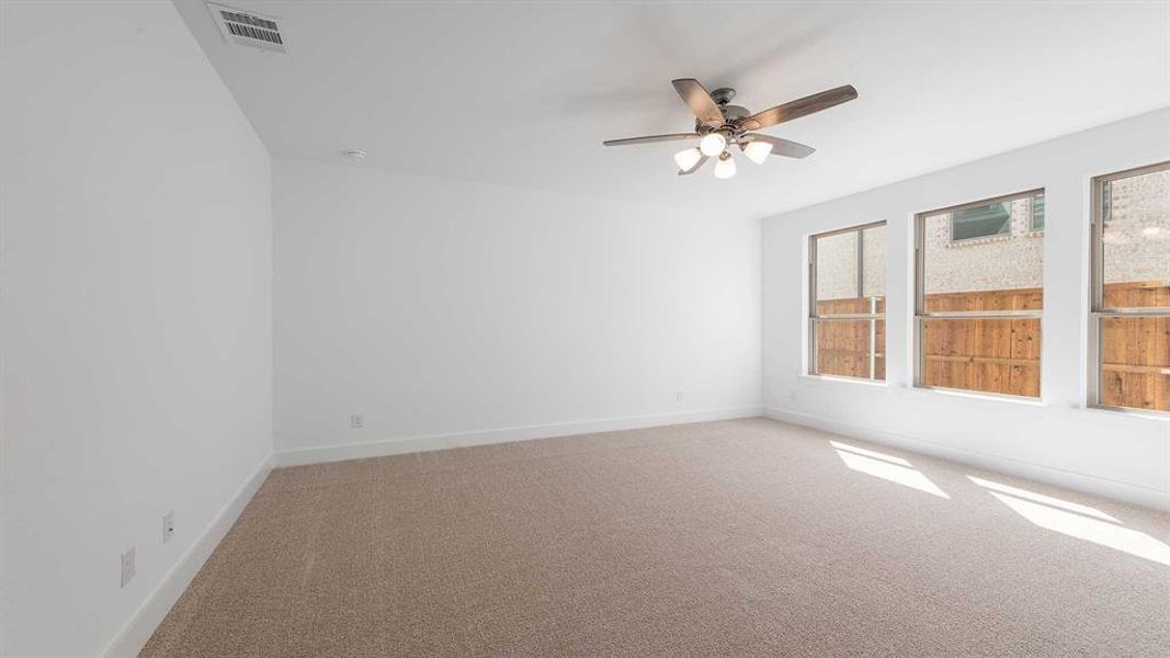 Spacious, unfurnished interior of a new home in The Heights At Uptown Celina 45', Celina (Image 15). Spacious, unfurnished interior of a new home in The Heights At Uptown Celina 45', Celina (Image 15).