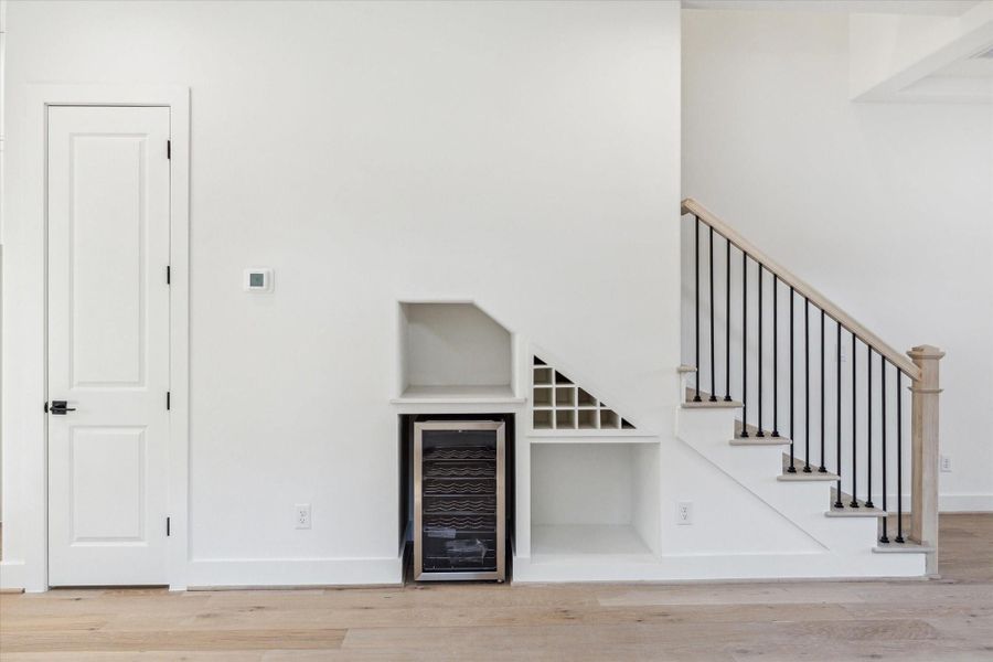 Perfectly positioned, the dining area flows effortlessly into the living and kitchen spaces, ideal for hosting and entertaining. Perfectly positioned, the dining area flows effortlessly into the living and kitchen spaces, ideal for hosting and entertaining.