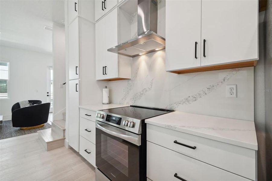 Kitchen - Level 2 Kitchen - Level 2